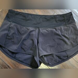 Lululemon Black Women's Athletic Shorts - Lightweight Sz 4